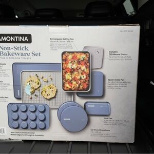 Tramontina Non-Stick Bakeware Set with Silicone Trivets